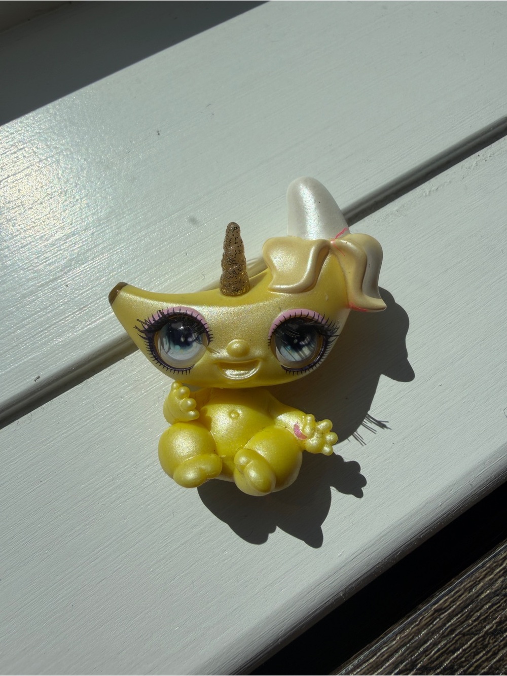 Poopsie Cutie Tootsie Yellow Banana Unicorn Figure
